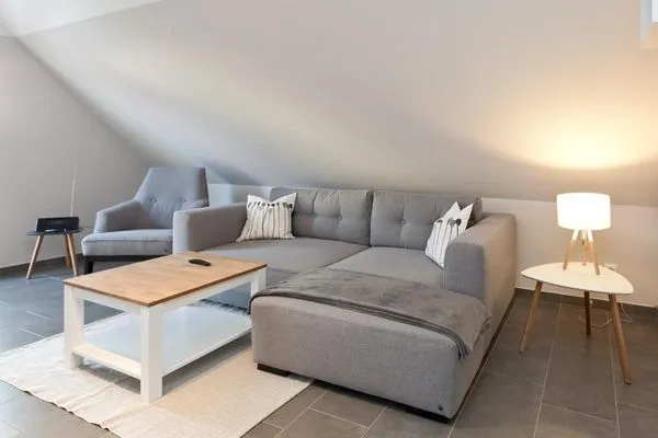 unter den Kiefern 98 OG-5  unter den Kiefern 98 OG