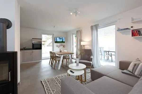 unter den Kiefern 93 EG-intro  unter den Kiefern 93 EG