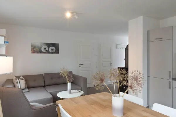 unter den Kiefern 93 EG-4  unter den Kiefern 93 EG