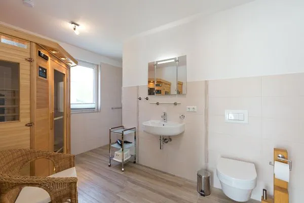 Girlitz Nest-8  Girlitz Nest