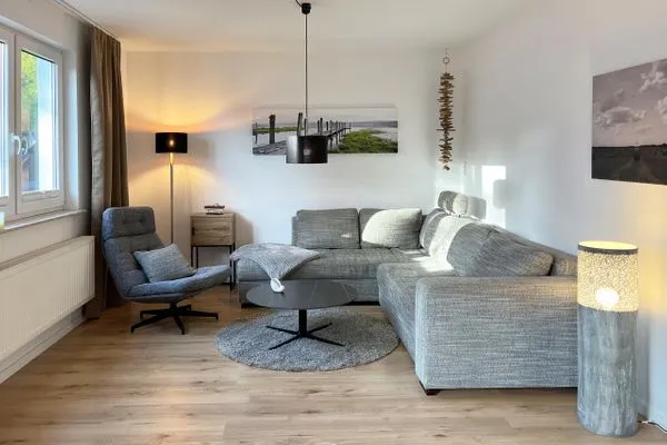 "Strandhaus" Unter den Kiefern 101-5  "Strandhaus" Unter den Kiefern 101