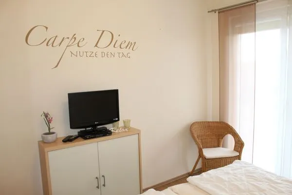 Villa Royal Whg. 1-6  Villa Royal Whg. 1