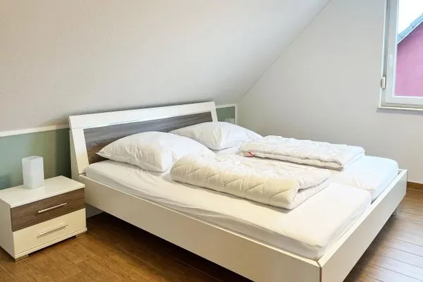 "Schilfhaus Ausblick" Unter den Kiefern 61 OG-8  "Schilfhaus Ausblick" Unter den Kiefern 61 OG