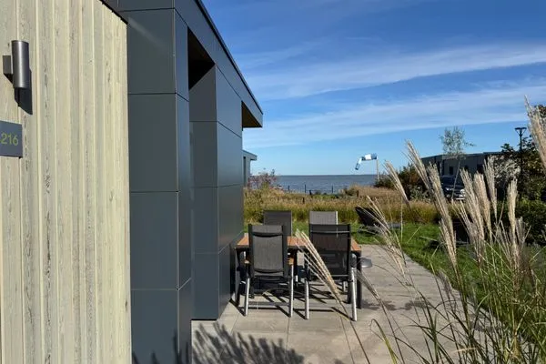  Enkhuizer Strand Chalet Leuke Plek mit Zaun Haus Nr. 216