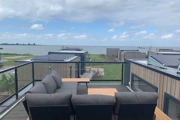  Enkhuizer Strand Cube Elite Paradiso mit Zaun Haus Nr. 211