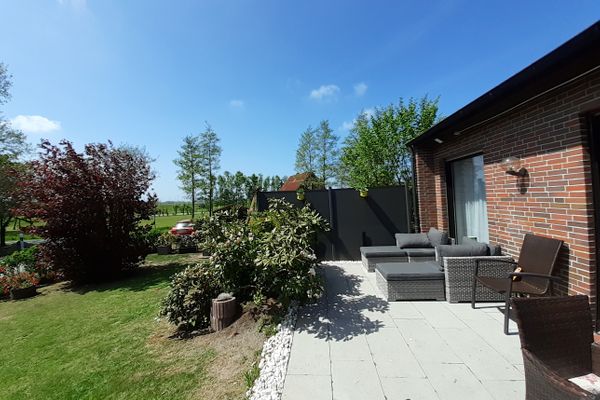  Ferienhaus Papa Wittmund - Terrasse