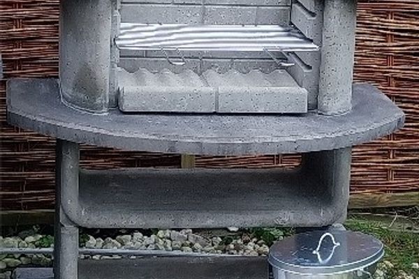  Ferienhaus Papa Wittmund - Grillbereich