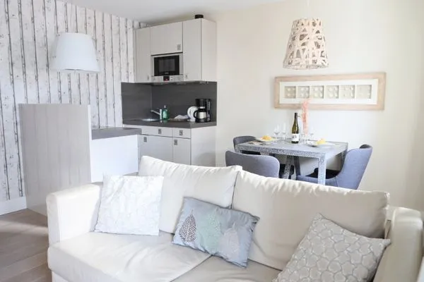 Wohnzimmer  Berthin-Bleeg-Str. 1, W4, Esprit 3