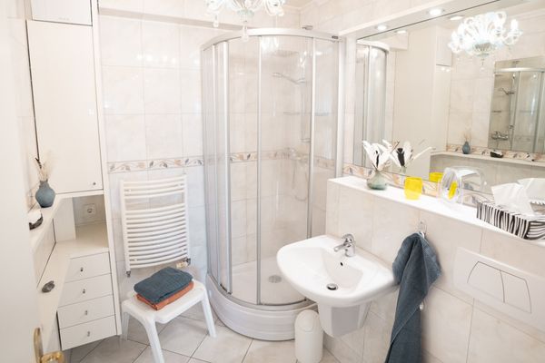  Boddentraum Ostseebad Ahrenshoop - Badezimmer