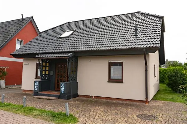 Hausansicht Vorderseite  Haus Zeitlos