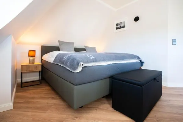 Schlafzimmer  Ferienhaus Haubenlerche 53 - Boddenglück