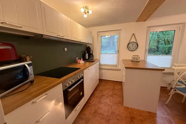   Inselglück unter Reet 100 m zum Strand (Haus 1)