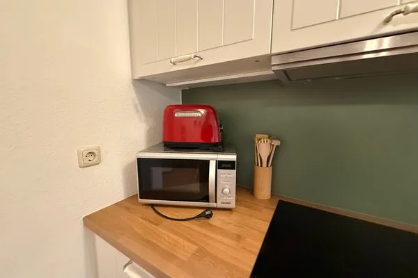   Inselglück unter Reet 100 m zum Strand (Haus 1)