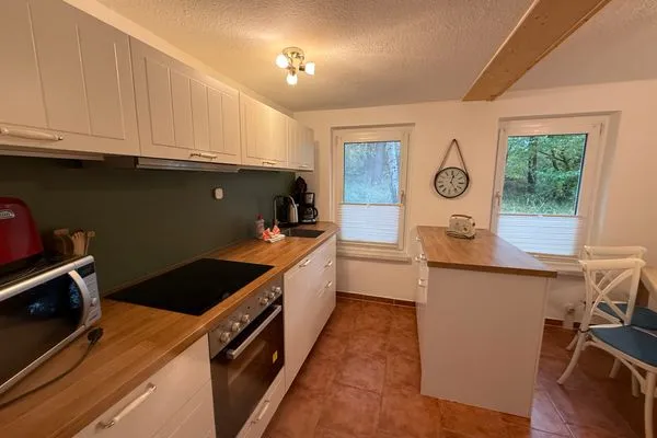   Inselglück unter Reet 100 m zum Strand (Haus 1)