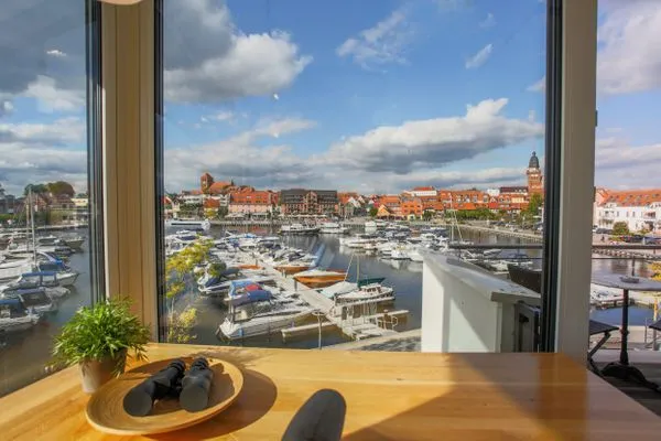 Panorama Suite A 33 - Waren Müritz - Blick auf den Hafen  Panorama Suite