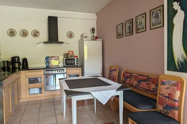 mit Essbereich  Ferienwohnung Am Schlössle