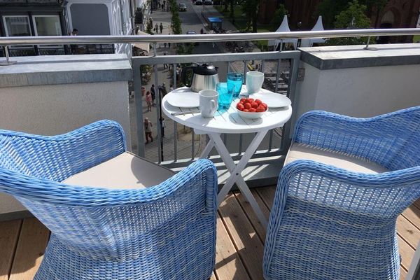 Balkon Richtung Kirchenplatz