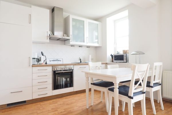 Offene Küche mit Essplatz