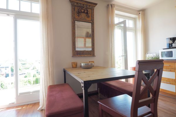 Essbereich in der offenen Küche