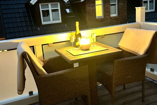 Balkon  Berthin-Bleeg-Str. 1, W6, Muschelkoje