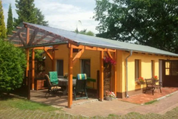   Ferienhaus 500m zum Achterwasser