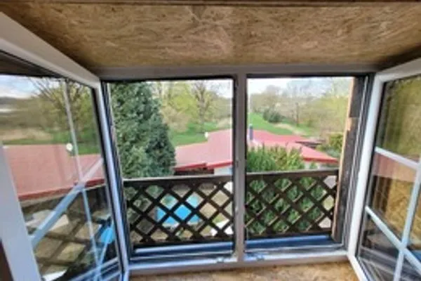   geraümige Wohnung im Grünen