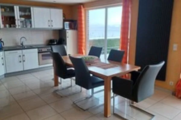   Ferienhaus direkt am See