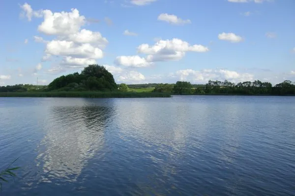   Ferienhaus direkt am See