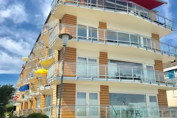 Fassade / Eingang  Montemare 20