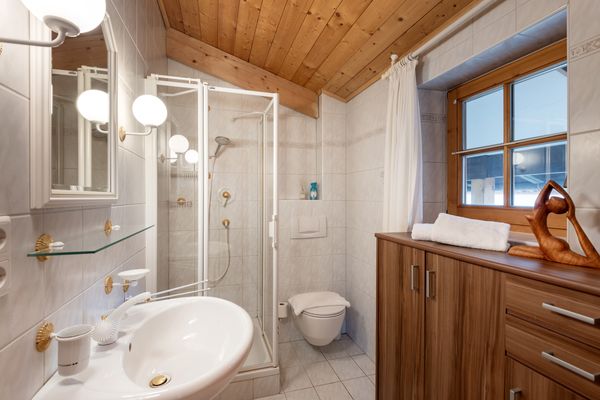  Hannes Appartement in im Zentrum von Kirchberg - by NV-Appartements Kirchberg in Tirol - Badezimmer