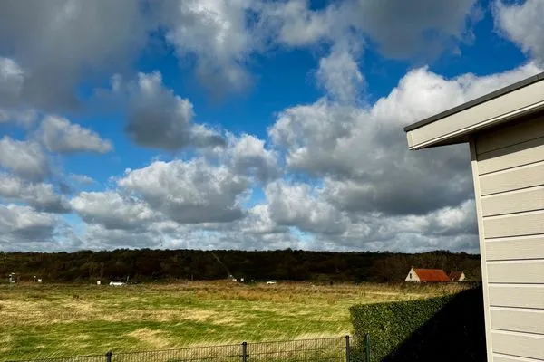  Breskens Chalet DuneView mit Zaun Haus Nr. H195