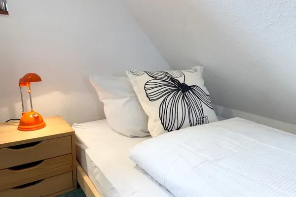  Haus Muschelnest Sahlenburg - Schlafzimmer