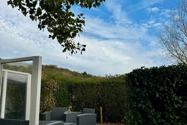  Breskens Chalet am Strandaufgang mit Zaun Haus Nr. B025