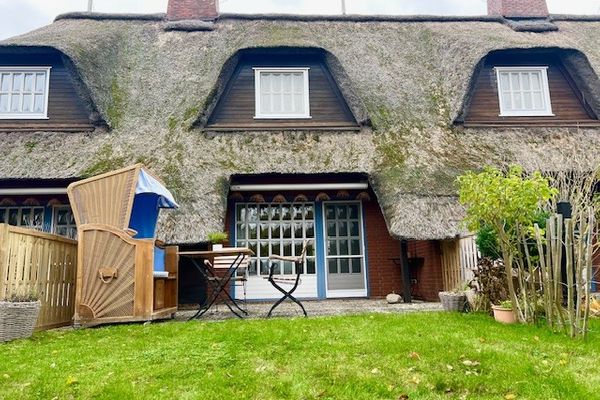  Ferienhaus Landlust Garding - Gartenmöbel