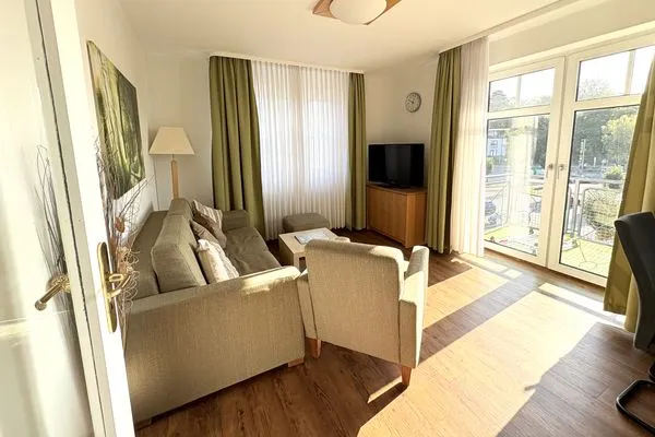 Wohnzimmer  Wohnung 14 im Haus Hühnergott