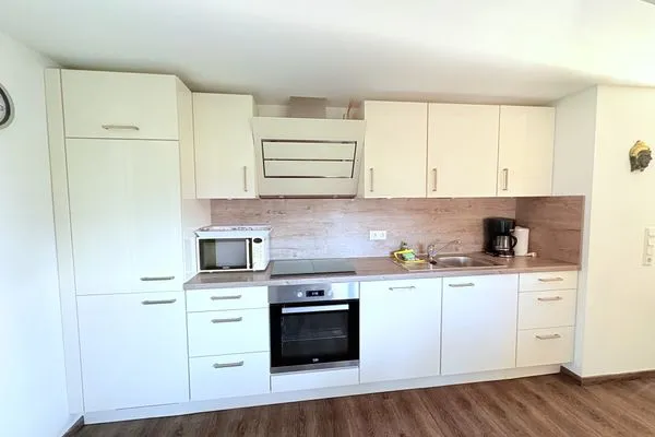 Küche / Küchenzeile  Wohnung 3 (Zeesboothaus)