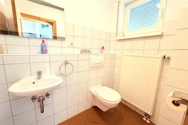 Gäste-WC  Ferienhaus zum Kranichblick