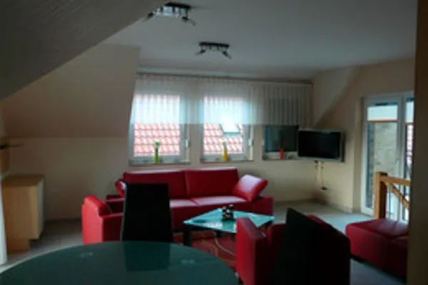   Ferienhaus direkt an See & Strand