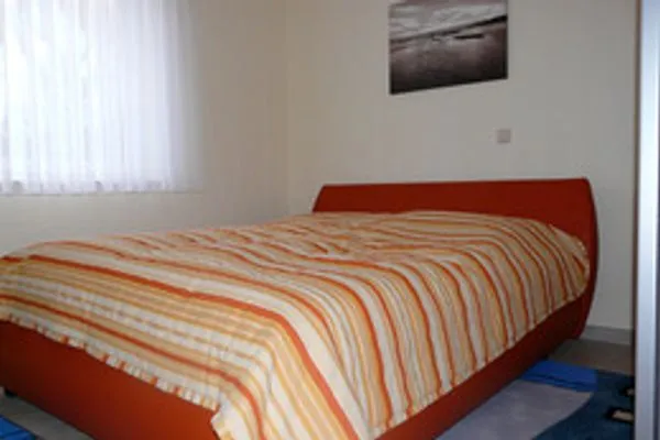   Ferienhaus direkt an See & Strand