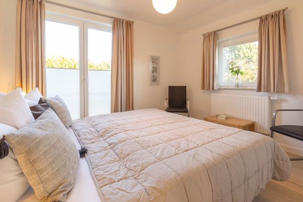 Ferienhaus Rubin - Modernes Ferienhaus mit 3 Schlafzimmern, Kamin und Sauna
