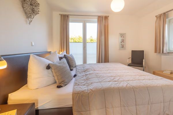 Ferienhaus Rubin - Modernes Ferienhaus mit 3 Schlafzimmern, Kamin und Sauna