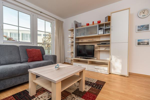  Hafenstrasse 28 Wohnung 2 Stadtgeflüster Zingst - Wohnzimmer