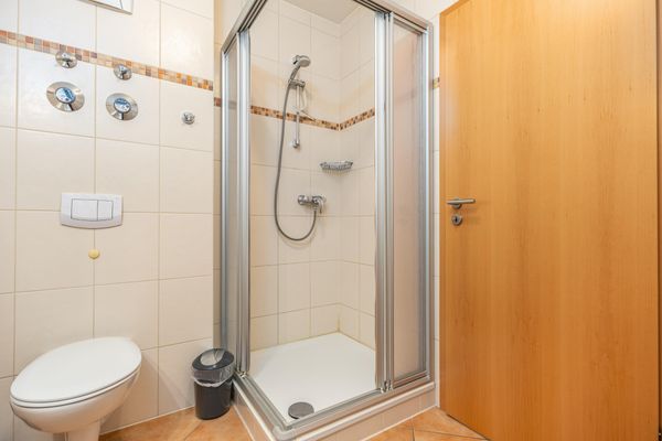  Hafenstrasse 28 Wohnung 2 Stadtgeflüster Zingst - Badezimmer