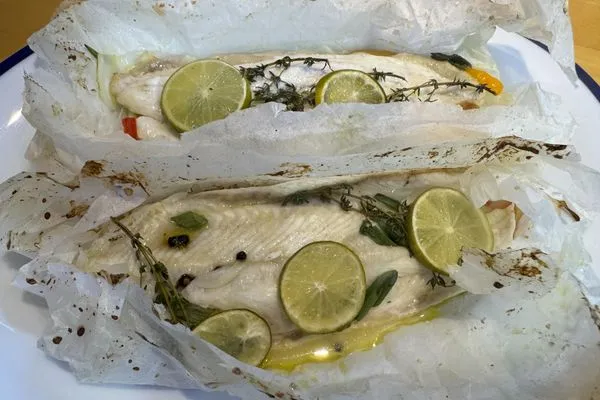 Zubereitung Rezept Schollenfilets im Backpapier