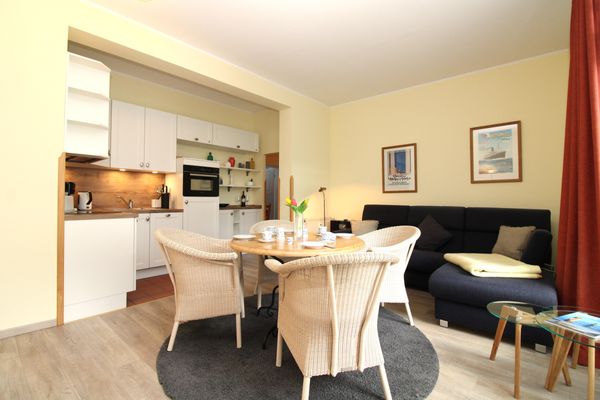  Appartementanlage Strandjuwel Fewo 215 Kühlungsborn-Ost - Wohnzimmer