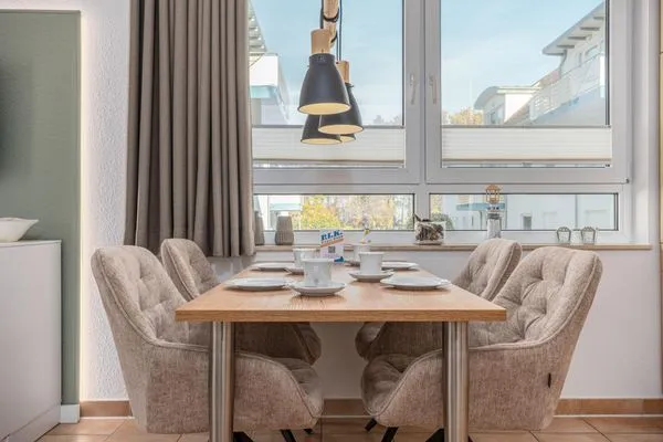 Esstisch Residenz am Strand Wohnung 4-61