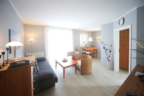  Appartementanlage Strandjuwel Fewo 243 Kühlungsborn-Ost - Wohnzimmer