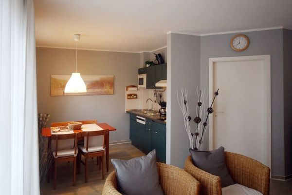  Appartementanlage Strandjuwel Fewo 243 Kühlungsborn-Ost - Wohnzimmer