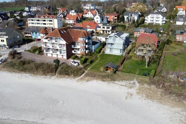Entdecken Sie diese charmante Küstengegend mit attraktiven Häusern direkt am Strand. Strandresidenz Sierksdorf Strandresidenz Ankerplatz