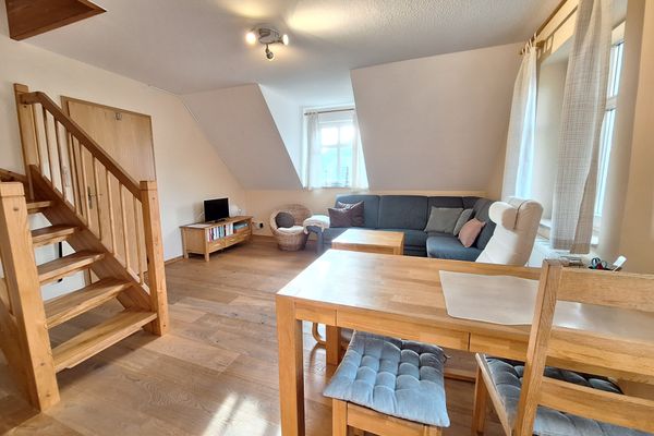  Mansarde Wieck - Wohnzimmer